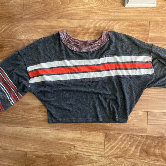 Free People off the shoulder top - Picture 2 of 3